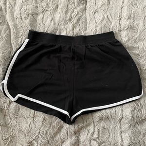No Boundaries || Medium || Shorts || Black & White